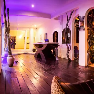 Hotel Kinbe - Few Steps From 5Th Avenue And The Beach פלאייה דל כרמן